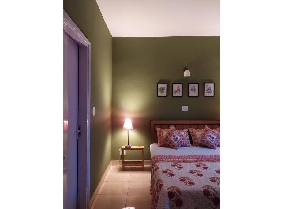Whistling Thrush Cottage, Bhimtal ナイニタール エクステリア 写真