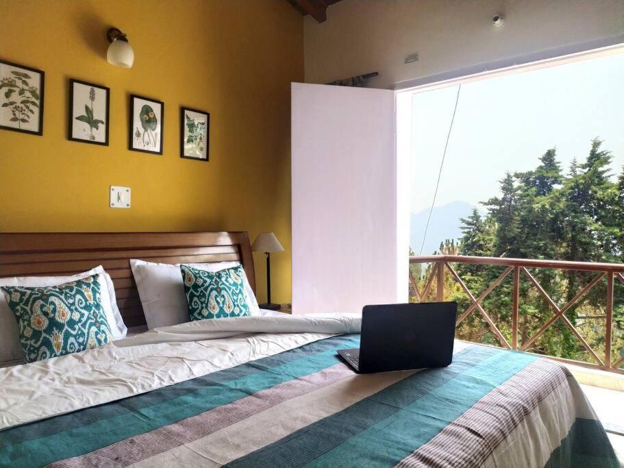 Whistling Thrush Cottage, Bhimtal ナイニタール エクステリア 写真